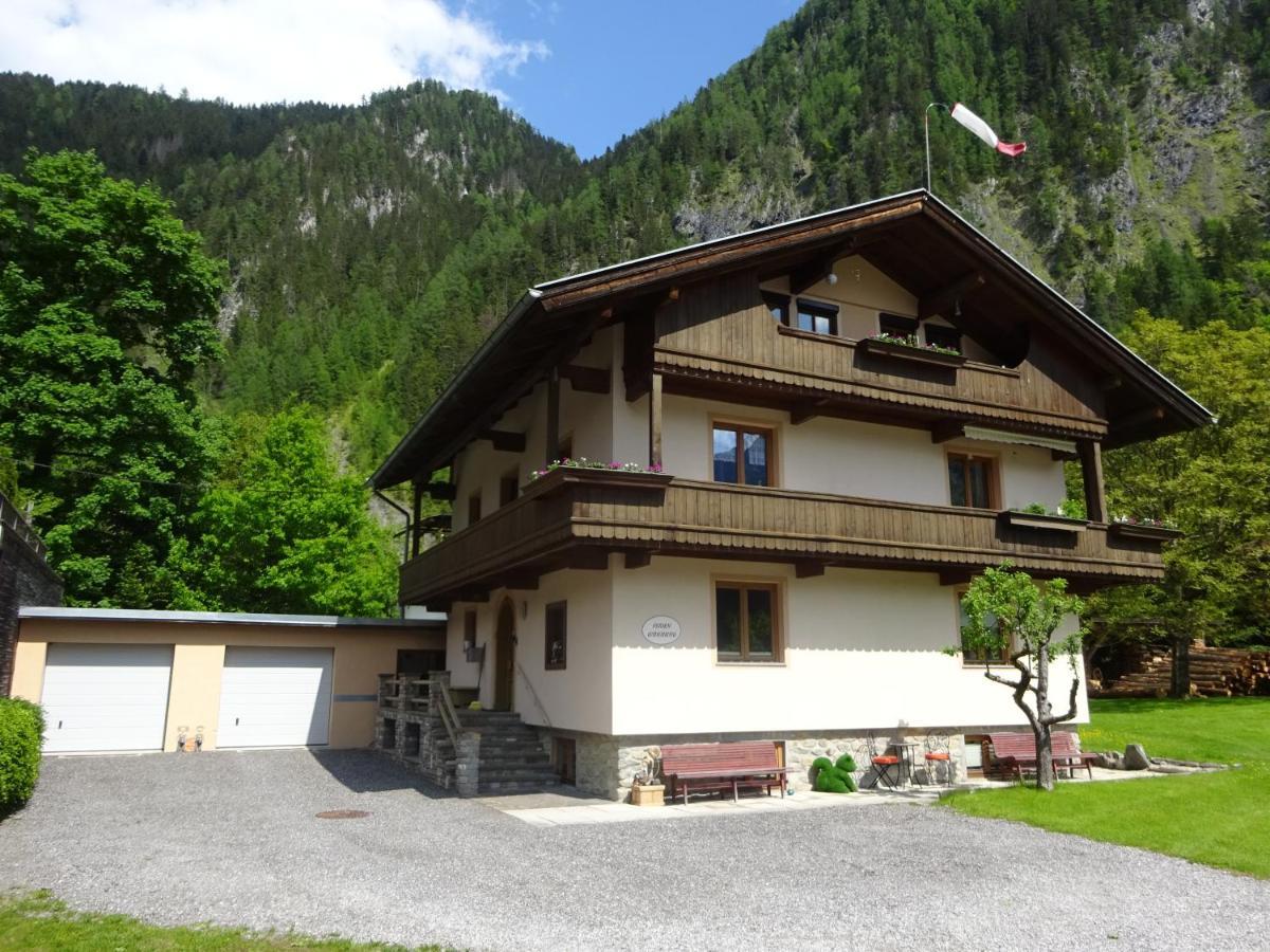 Ferienwohnung Rita Kroell Mayrhofen Luaran gambar