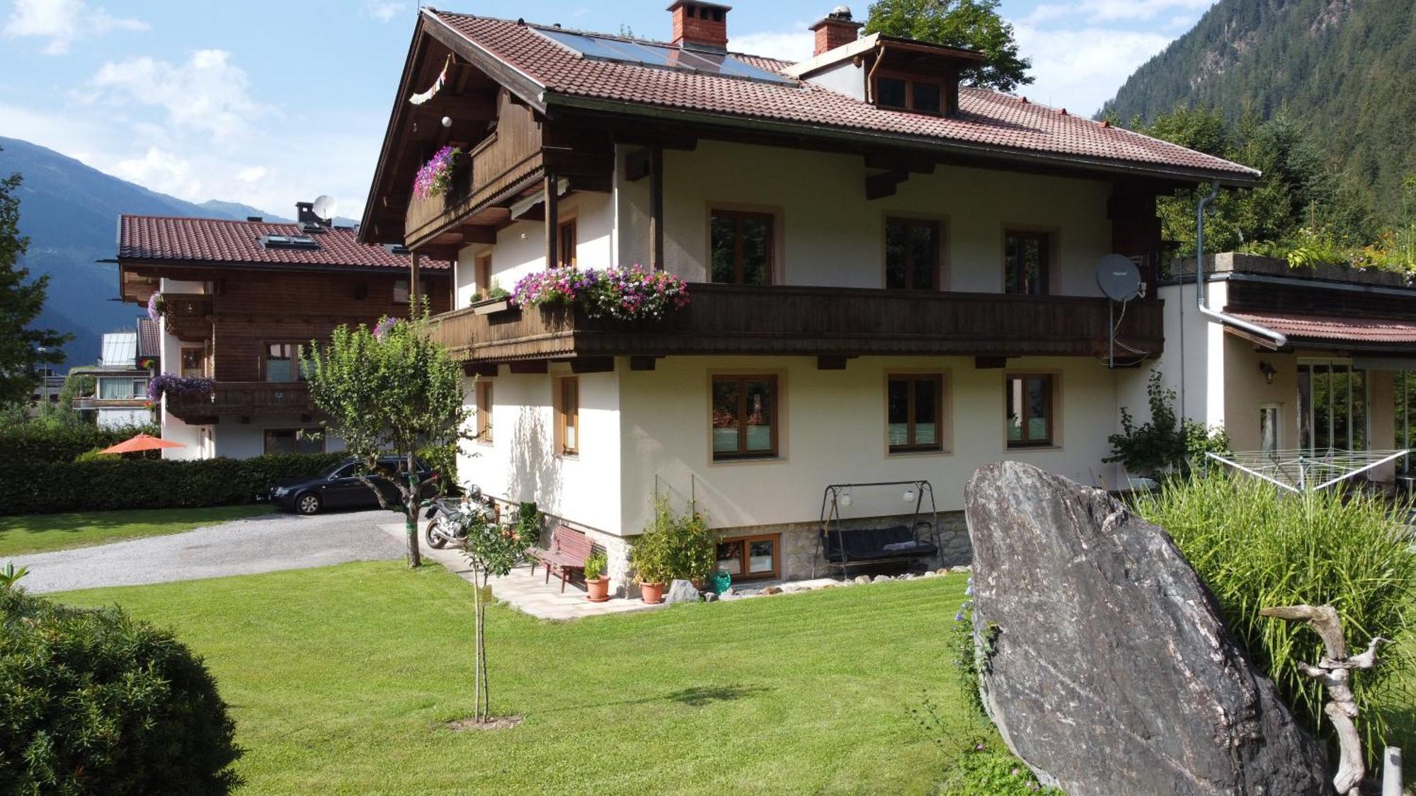 Ferienwohnung Rita Kroell Mayrhofen Luaran gambar